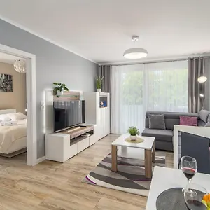 Blizej Morza 56 Z Prywatnym Garazem I Rowerami W Cenie Apartment