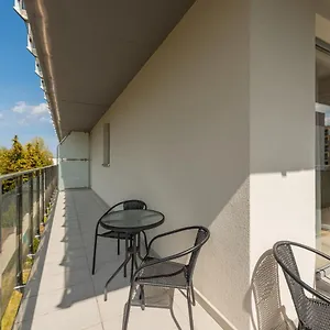 Harbor 9 Apartment